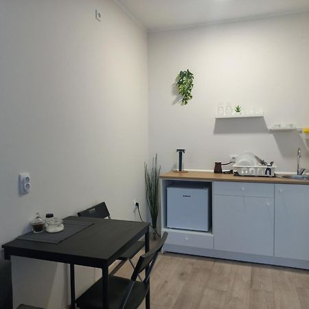 Apartament Kod Velikih Tuja Melenci Zewnętrze zdjęcie