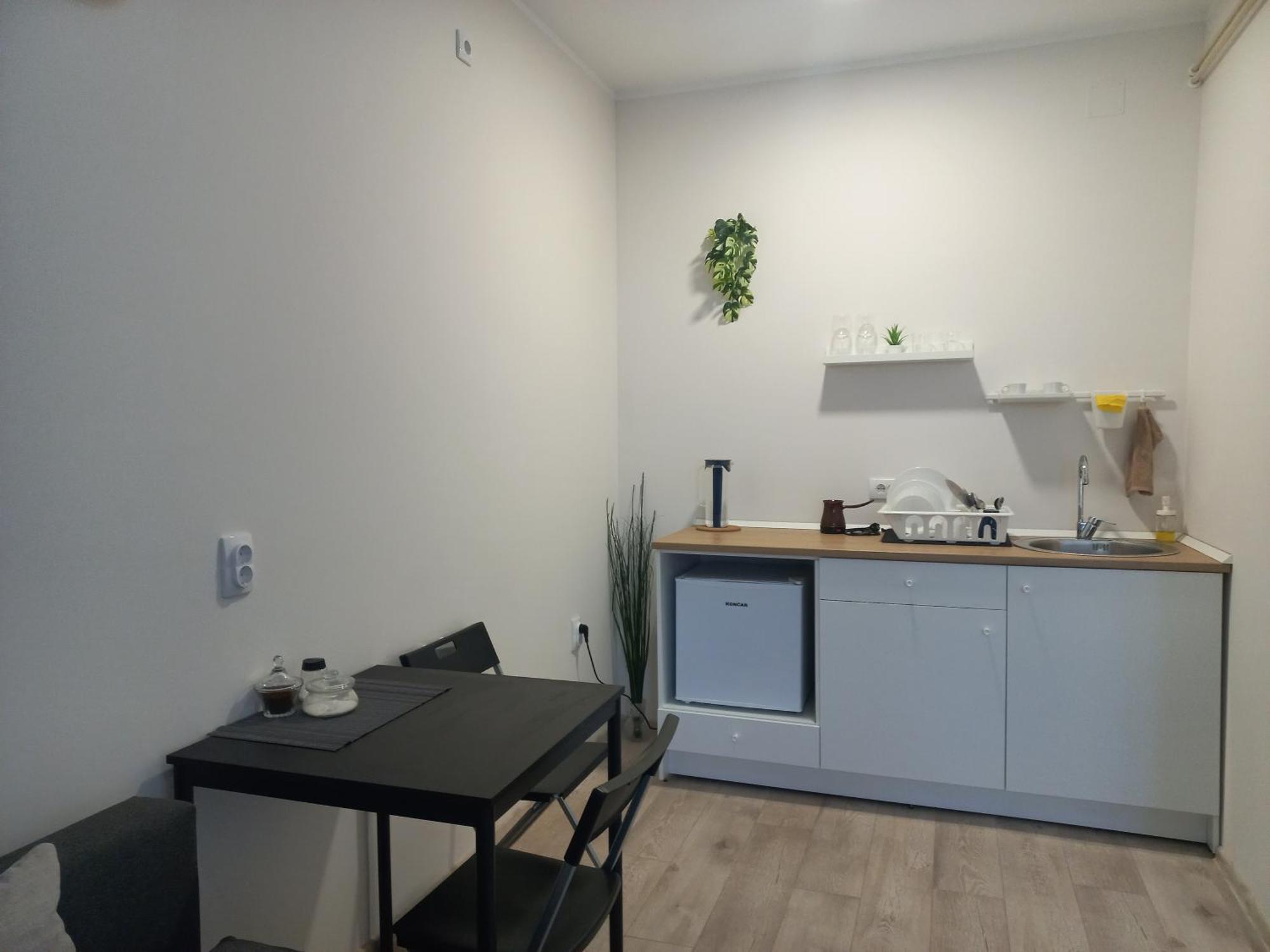 Apartament Kod Velikih Tuja Melenci Zewnętrze zdjęcie